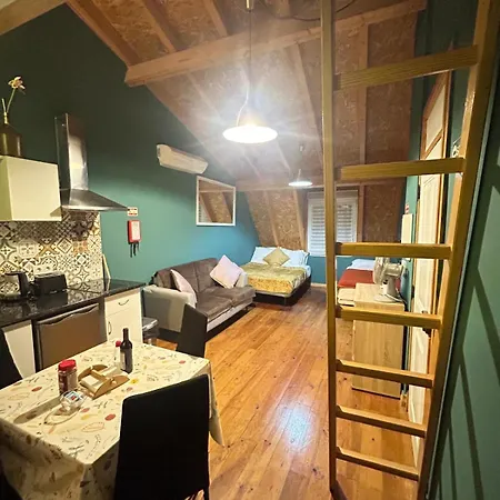 圣豪尔赫公寓 *