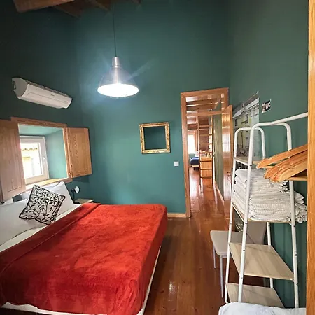 Apartament Sao Jorge & *
